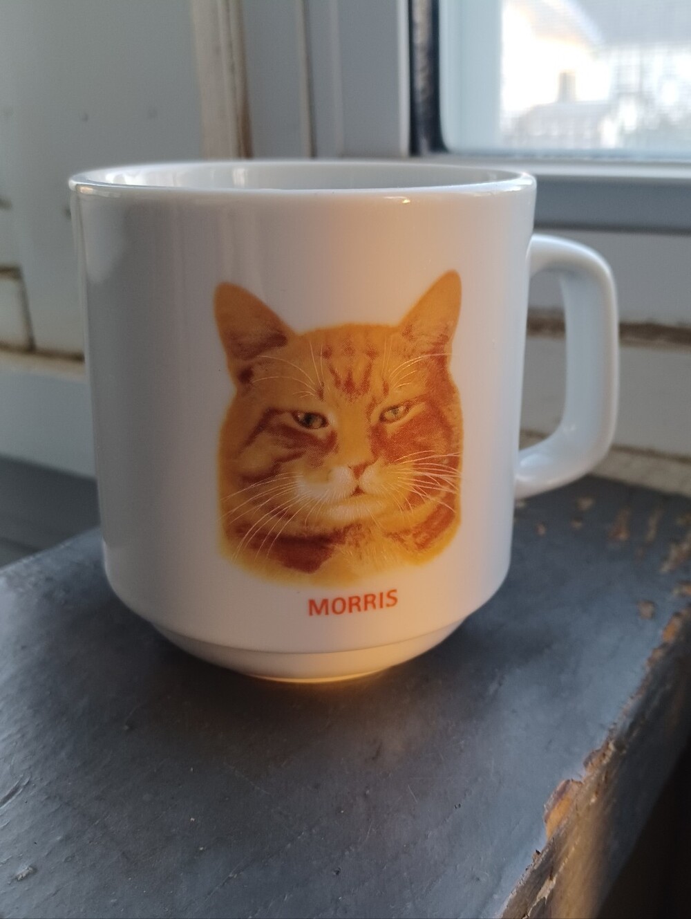 Vintage 80s Morris the orange cat ceramic coffee cup